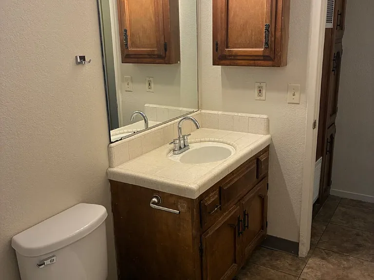 1684 Conestoga Dr #C — Photo 17
