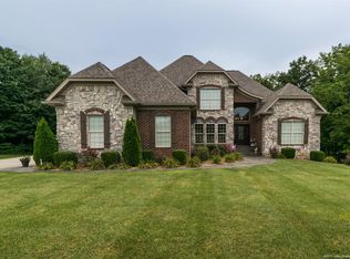 8809 Marana Ln, Georgetown, IN 47122