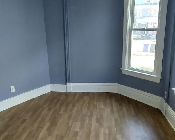 999 Burr St #1 — Photo 2