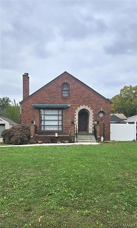 2655 State St photo 1