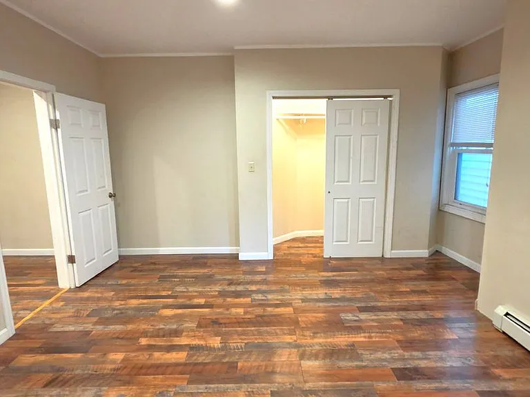 1336-1340 Cranston Street — Photo 14