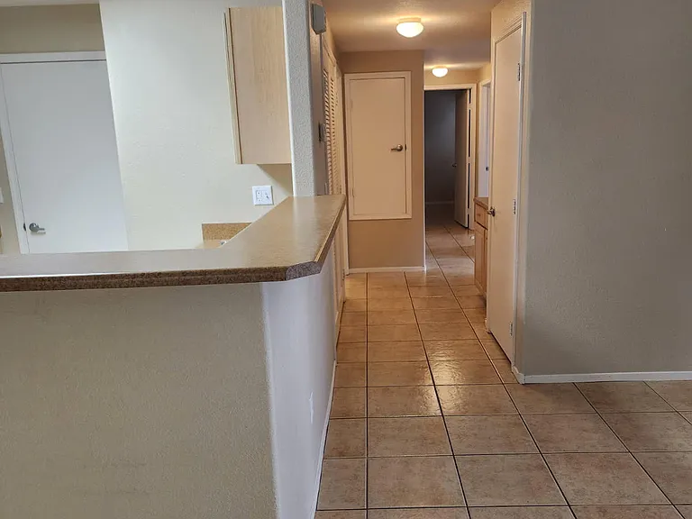 8250 N Grand Canyon Dr #1-1081 — Photo 17