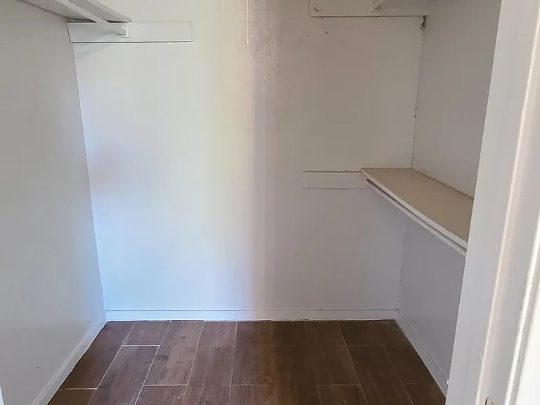 Huge walk-in closest