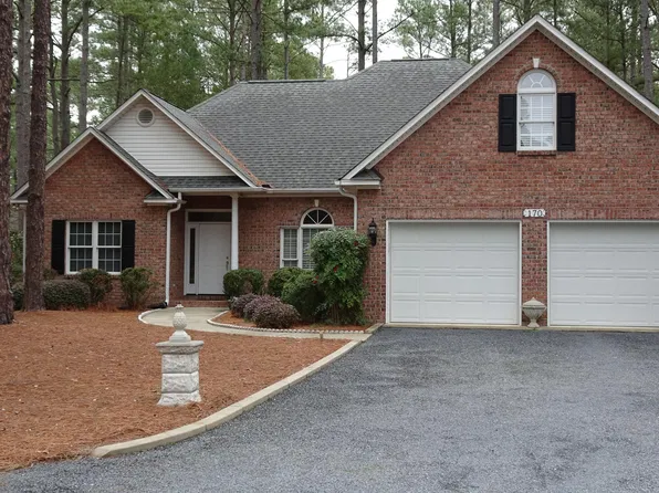 170 Pinyon Cir, Pinehurst, NC 28374