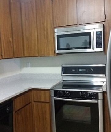 3rd image of 340 Innisfree Dr