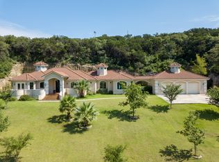 22885 Cielo Vis, San Antonio, TX 78255