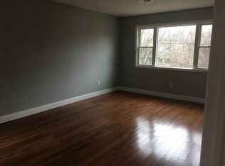 52 Arizona Ave FLOOR 2, Bay Shore, NY 11706
