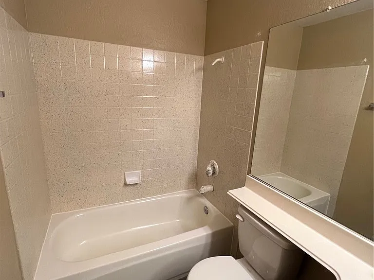 44 Tanglewood Dr — Photo 6