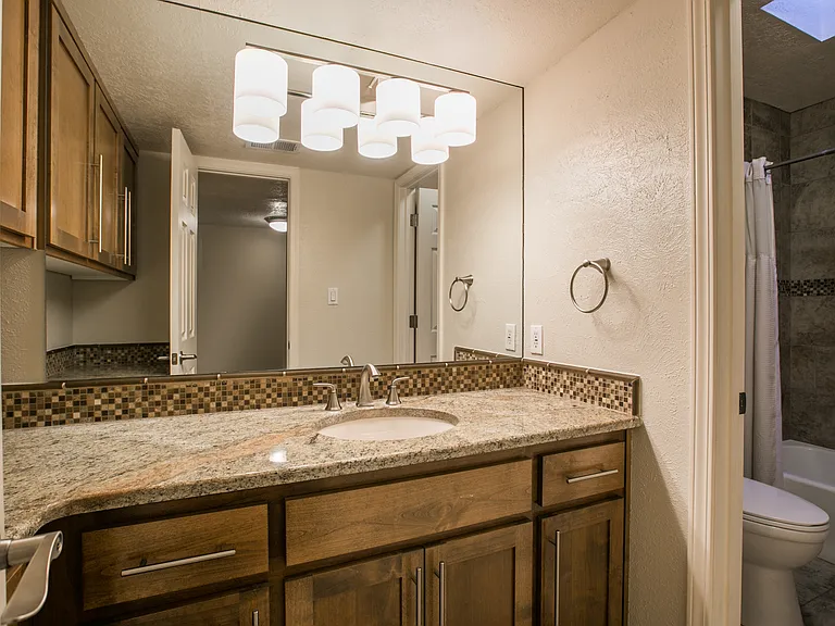 10916 Academy Ridge Rd NE — Photo 18