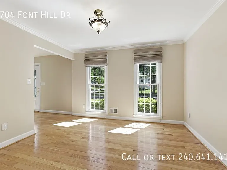3704 Font Hill Dr — Photo 3
