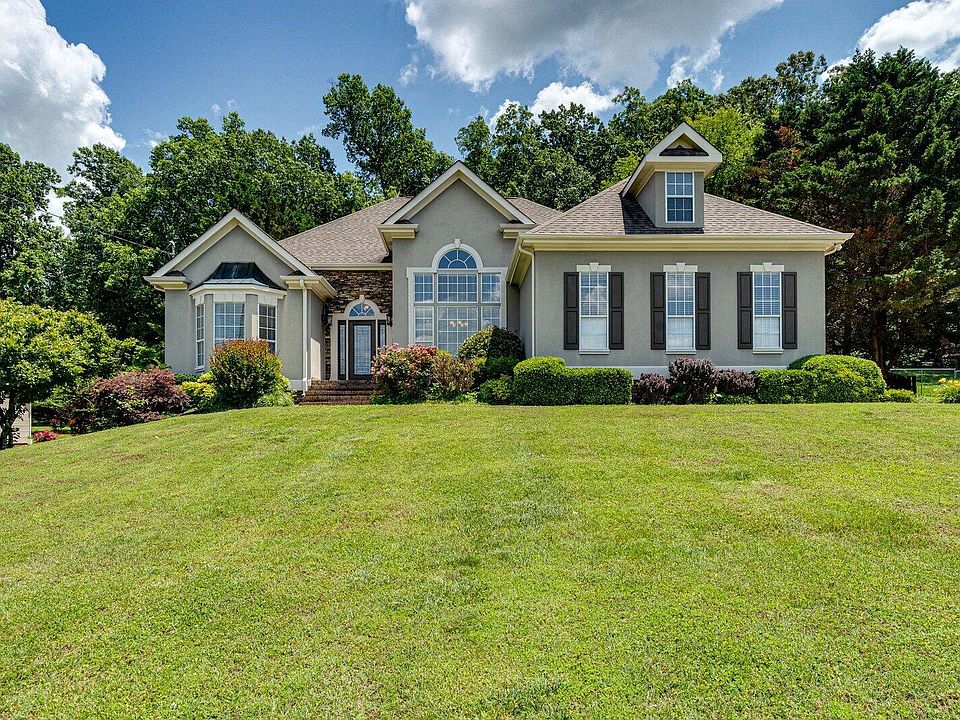 1st image of 234 Valley Breeze Dr