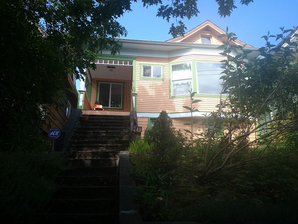 2nd image of 813 22nd Ave