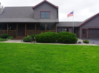 10076 Davis Rd, Deerfield, NY 13502