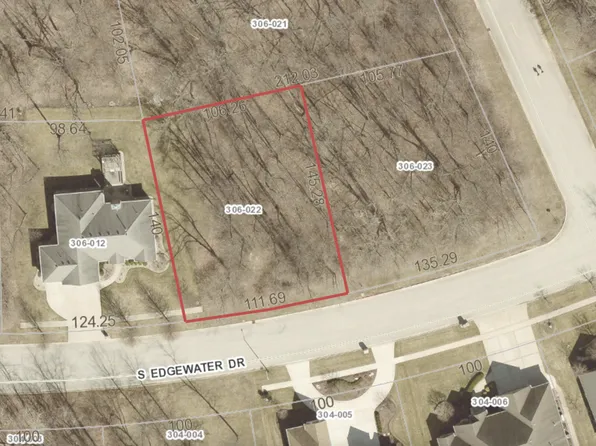 322 Edgewater Dr #57, Morris, IL 60450