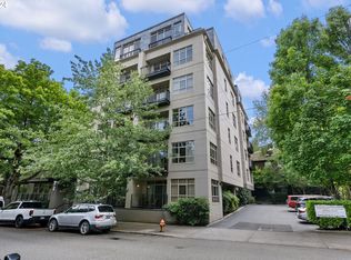 1930 NW Irving St APT 101, Portland, OR 97209