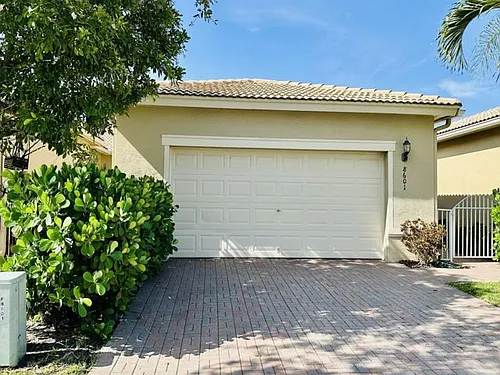 8601 Mangrove Cay Photo 1 8601 Mangrove Cay Photo 1