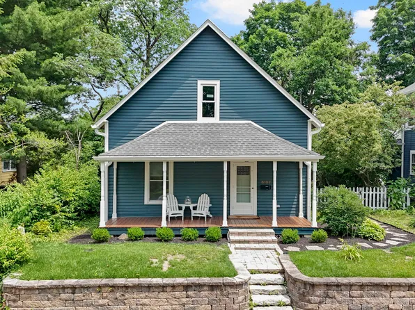 6107 Broadway St, Indianapolis, IN 46220