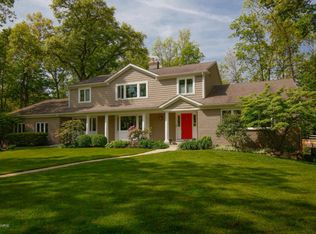 3025 Lamplite Cir, Portage, MI 49024