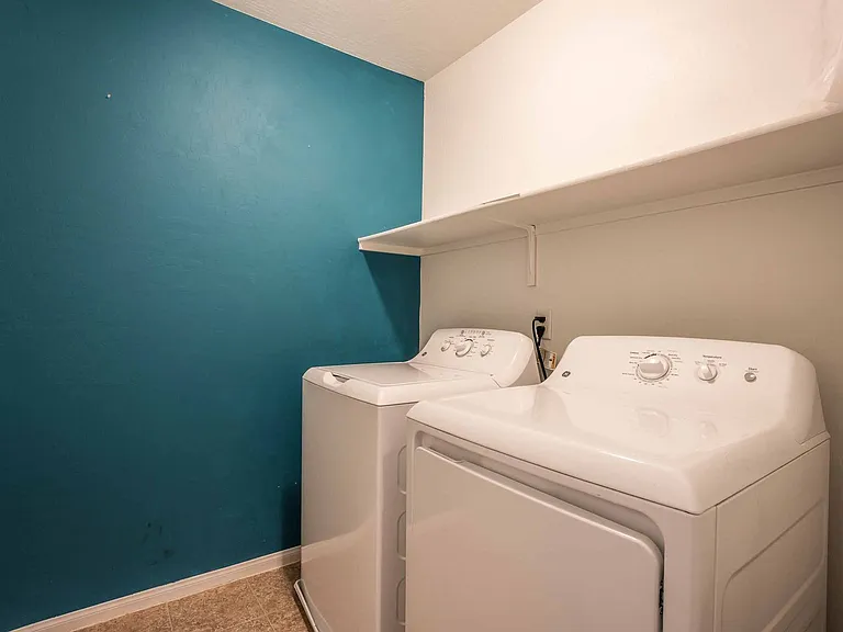 10750 Yarmouth Bay Ct — Photo 14