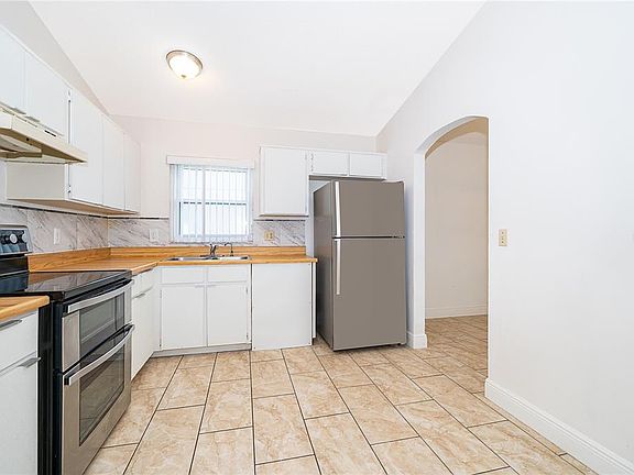 4th image of 4779 Warrior Ln