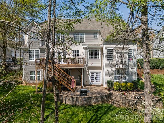 5th image of 8203 Sturminster Dr