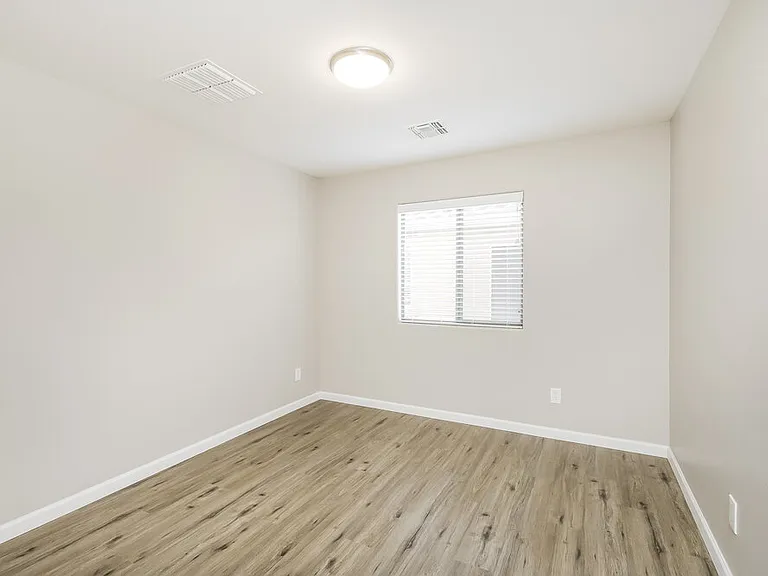 3869 E Claxton Ave — Photo 13