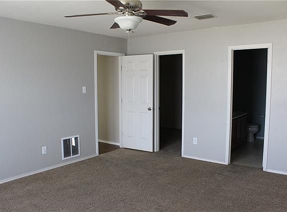 4th image of 10556 Flagstaff Run