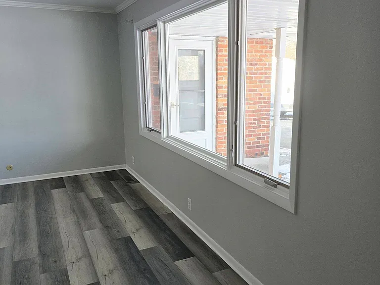 2509 W Euclid Ave — Photo 19