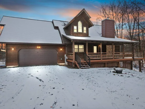 4260 Powers Ln, Oconto Falls, WI 54154