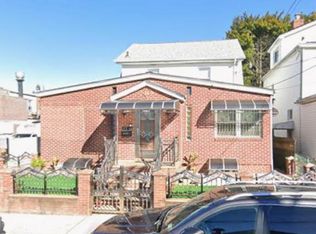 11715 200th Street, Saint Albans, NY 11412