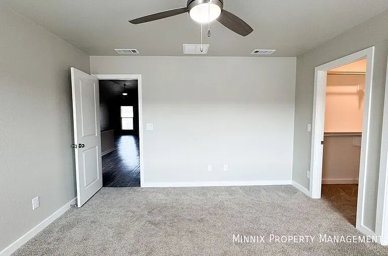 3219 Abbeville Ave — Photo 24