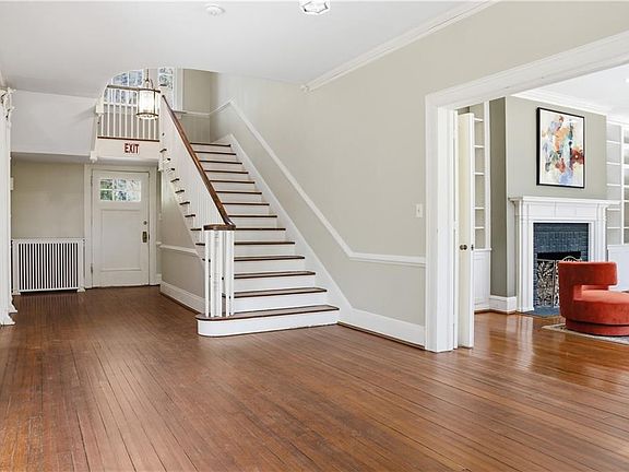 5th image of 1702 Cloncurry Rd