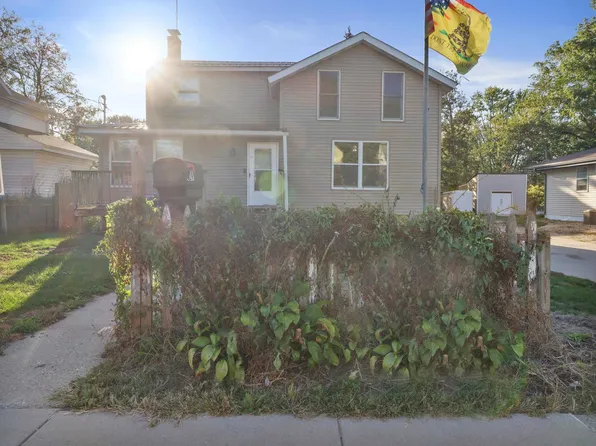 419 N Pearl St, Janesville, WI 53548