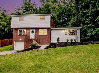 2004 McKinney Rd, Monroeville, PA 15146