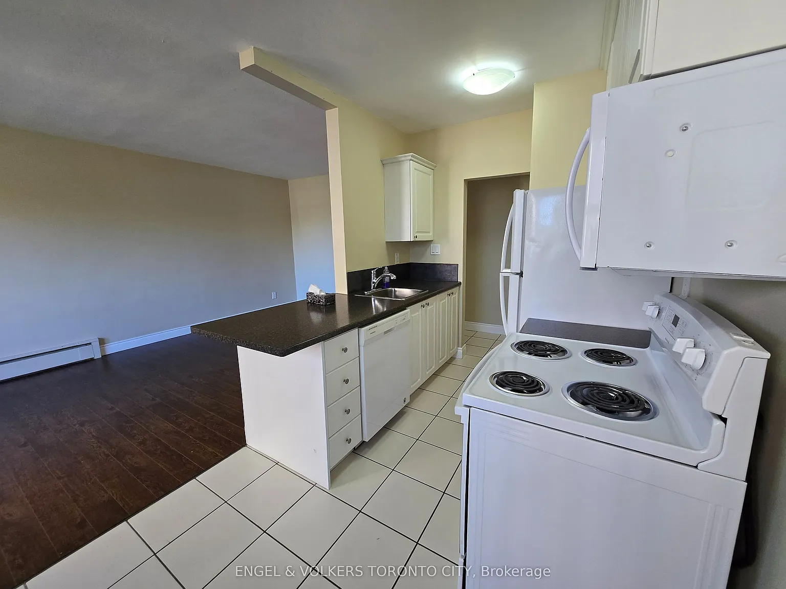 2 bed, $1,750 — Photo 4