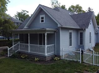 523 E Main St, Centerville, IN 47330