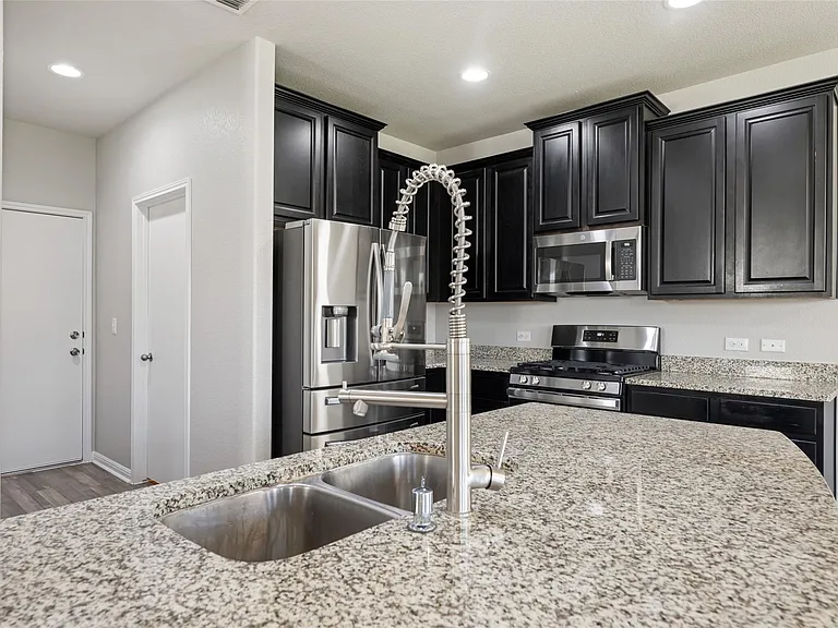 124 Guemal Rd — Photo 14