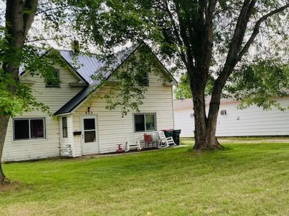 423 Lake St S, Long Prairie, MN 56347