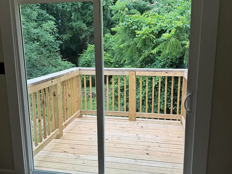 165 Trott Cir — Photo 12