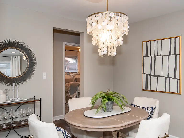 7809 Greenbriar Ln — Photo 12