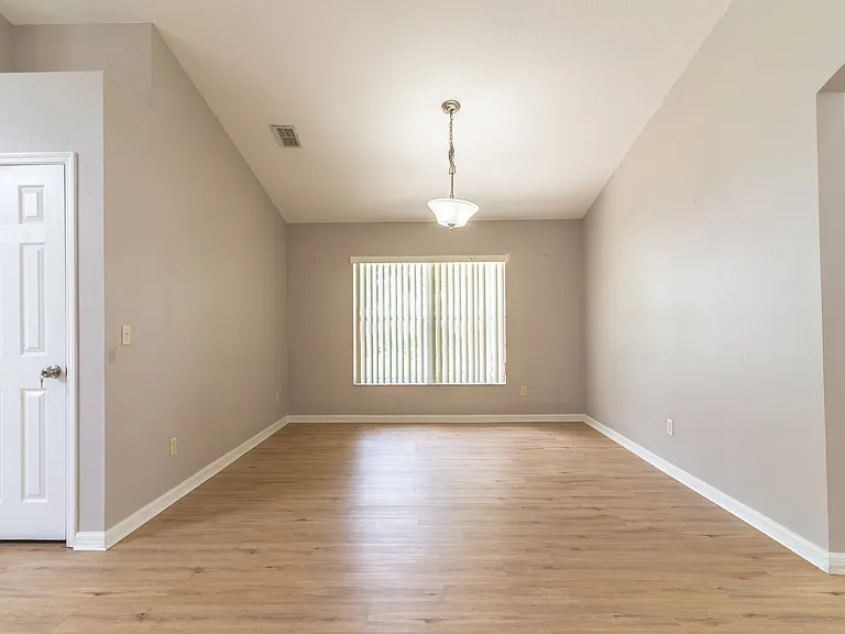 102 Ivy Brook Ct — Photo 11