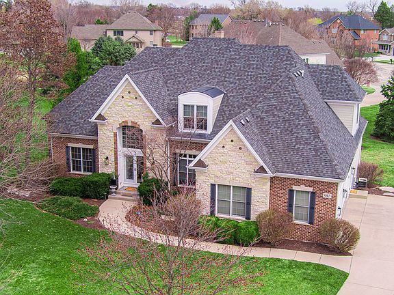 3rd image of 910 Freedom Cir