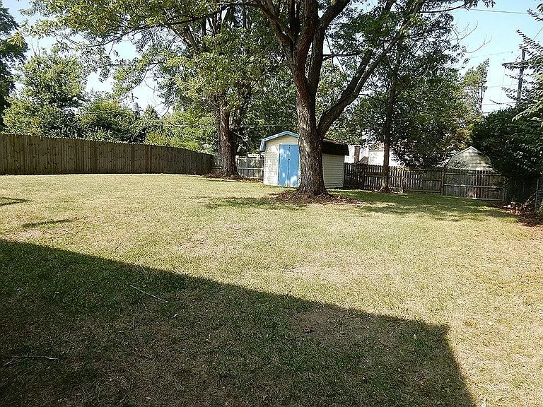 5067 Carter Ct — Photo 22