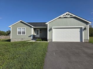 124 Birch Creek Ln, East Bernstadt, KY 40729