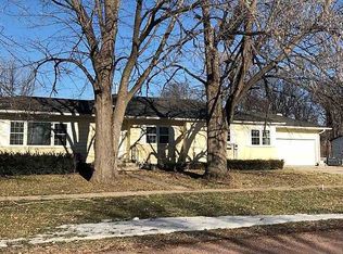 415 E Broadway St, Coleridge, NE 68727