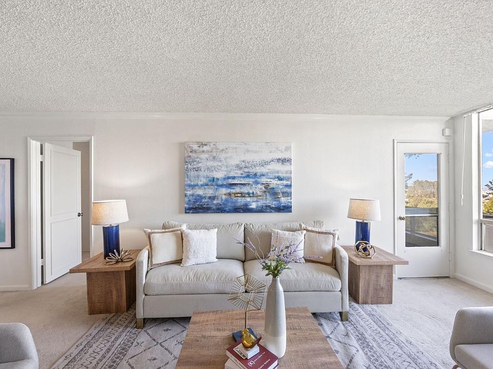 1st image of 360 Vallejo Dr APT 105