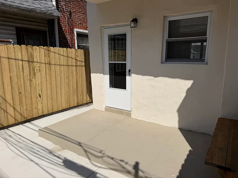 3035 Agate St — Photo 32