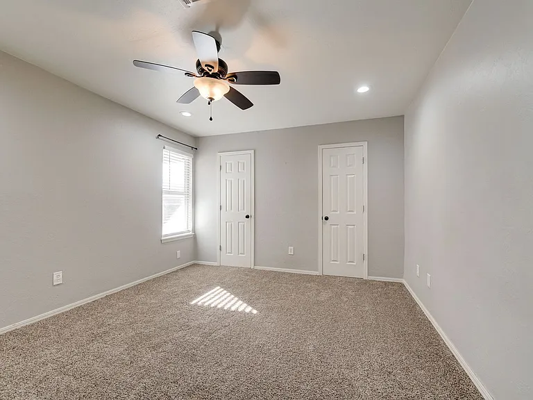 429 Belmont Dr — Photo 21