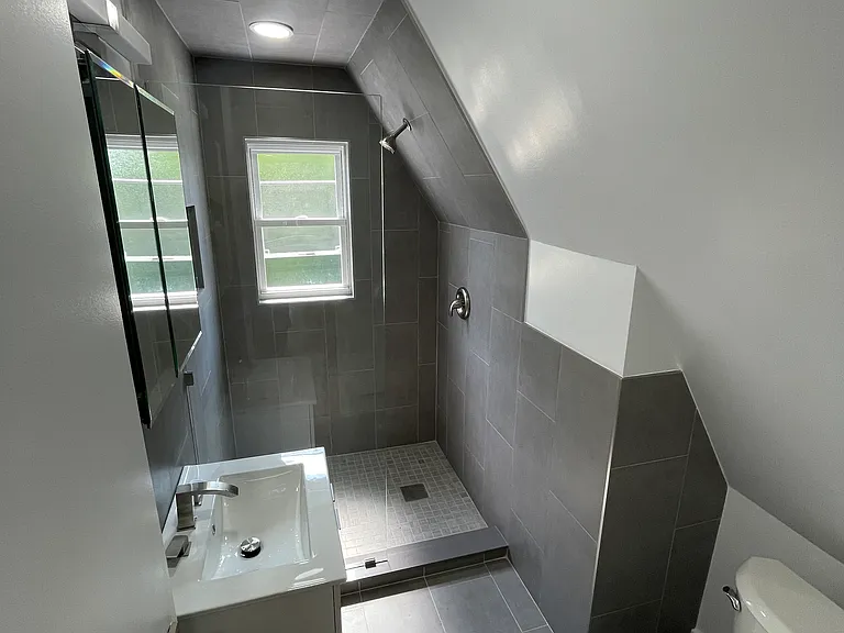 150 Shrady Pl #2 — Photo 13