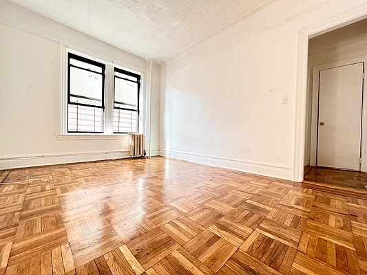 Rented by Pear NYC LLC | media 29